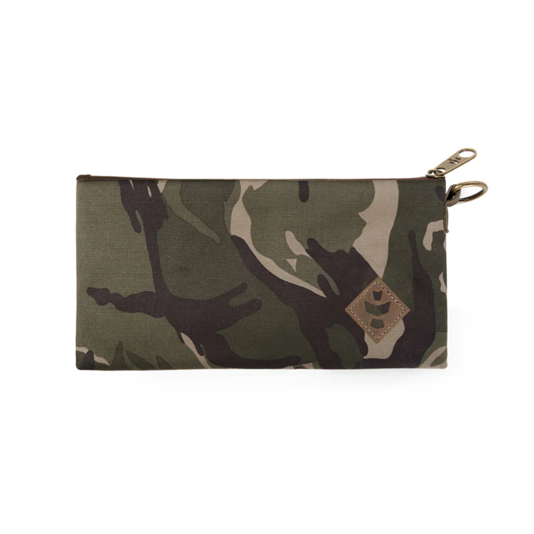 Revelry Broker Zipper Close Camo