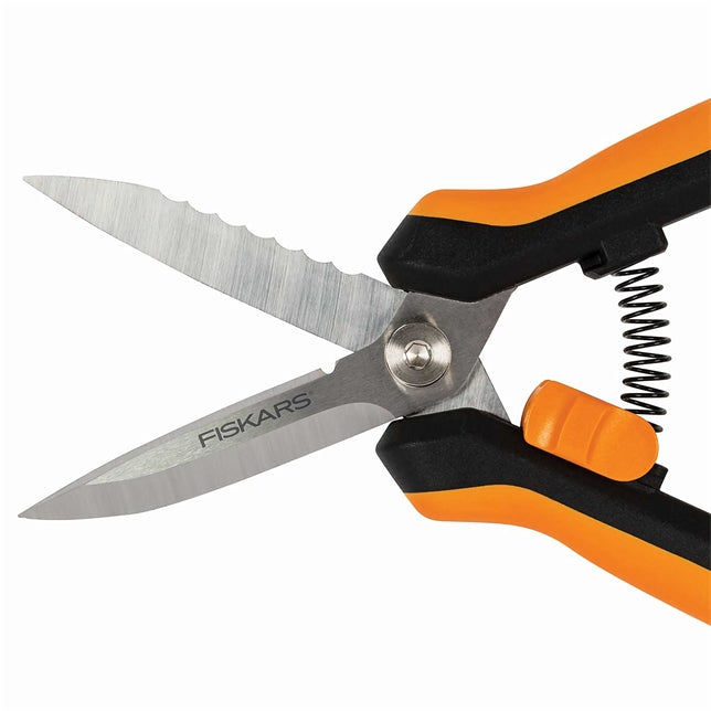Fiskars Multipurpose Garden Snips with Sheath
