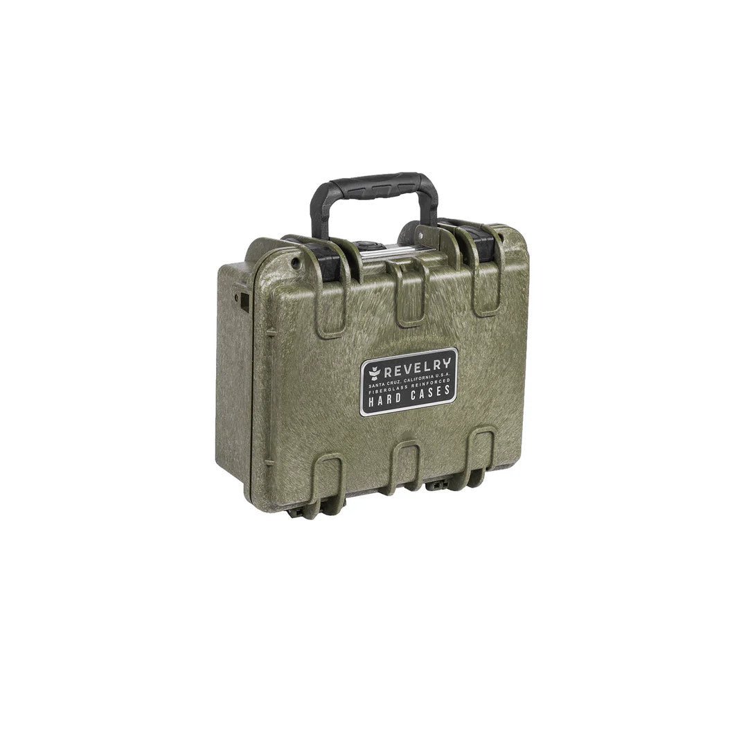 Revelry The Scout 8.5 Green Hard Case
